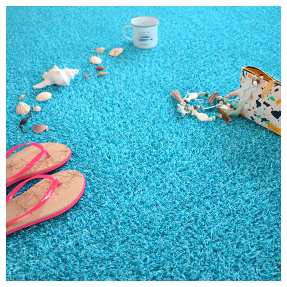 Gazon Synthétique Happy Party - Couleur Bleu - Classé Feu - 20mm - 2m X 4m – Image 3